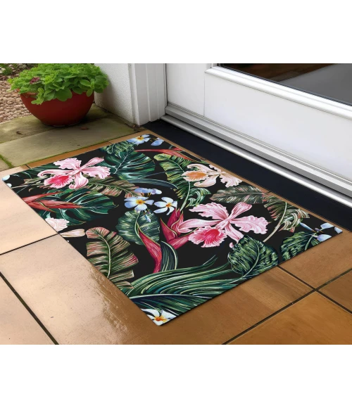 Dalyn Indoor/Outdoor Tropics TC6 Black Washable 1'8" x 2'6" Rug
