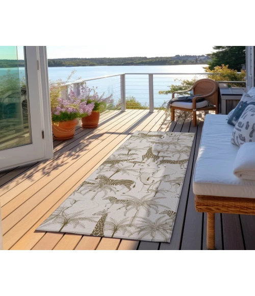 Dalyn Indoor/Outdoor Tropics TC7 Grey Washable 2'3" x 7'6" Runner Rug