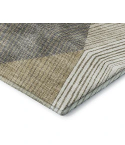 Dalyn The Reserve Gold TR11 8ft. x 8ft. Rug