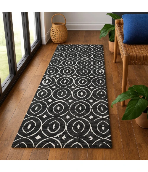 Dalyn The Reserve Black TR12 2ft.3in. x 7ft.6in. Rug