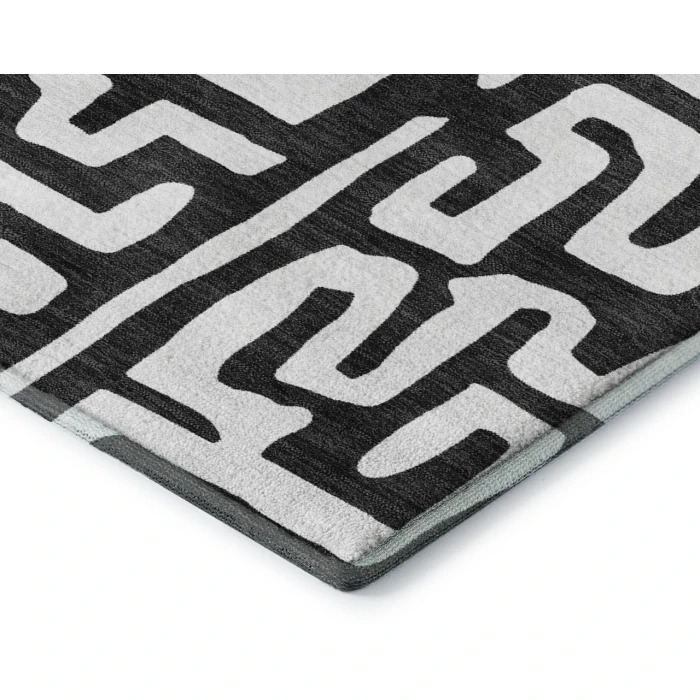 Dalyn The Reserve Black TR1 1ft.8in. x 2ft.6in. Rug