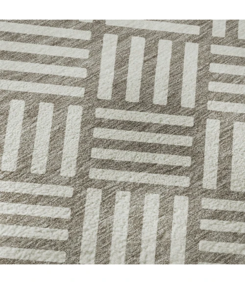 Dalyn The Reserve Brown TR3 1ft.8in. x 2ft.6in. Rug