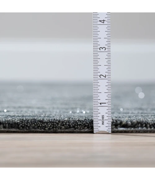 Dalyn Vibes VB1 Black Area Rug 5 ft. X 7 ft. 6 Rectangle