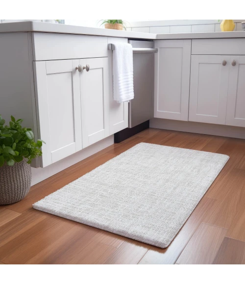 Dalyn Voyage Ivory VY1 1ft.8in. x 2ft.6in. Rug