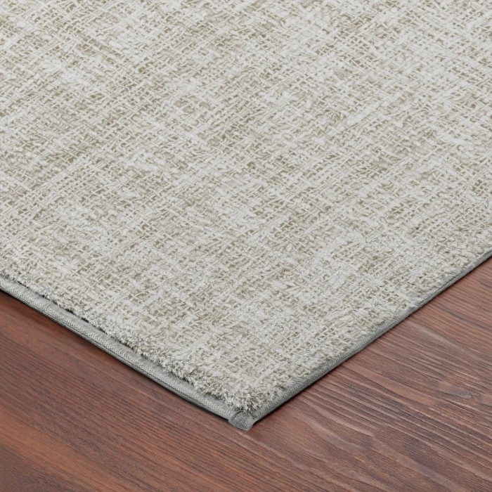 Dalyn Voyage Ivory VY1 2ft.3in. x 7ft.6in. Rug