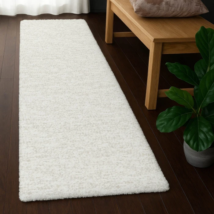 Dalyn Voyage Ivory VY2 2ft.3in. x 7ft.6in. Rug