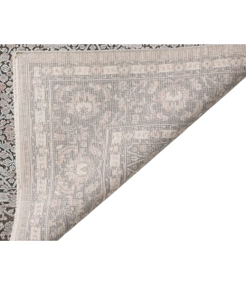 Dalyn Vizcia VZ1 Gray 1'8" x 2'6" Rug