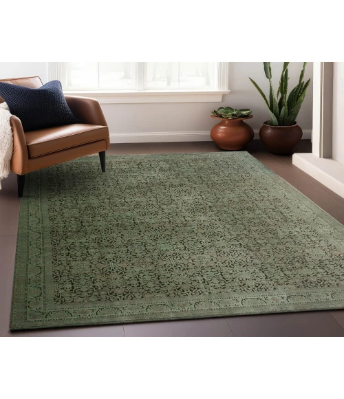Dalyn Vizcia VZ2 Green 1'8" x 2'6" Rug