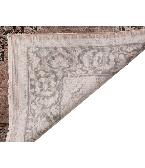 Dalyn Vizcia VZ3 Brown 2'6" x 7'8" Runner Rug