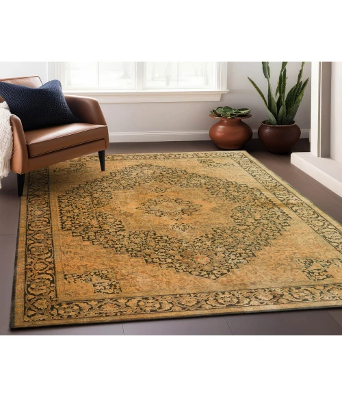 Dalyn Vizcia VZ3 Gold 1'8" x 2'6" Rug