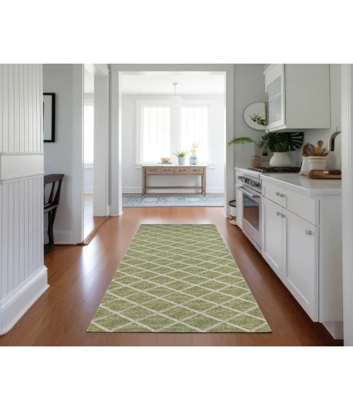Dalyn Indoor/Outdoor York YO1 Aloe Washable 2'3" x 10' Rug