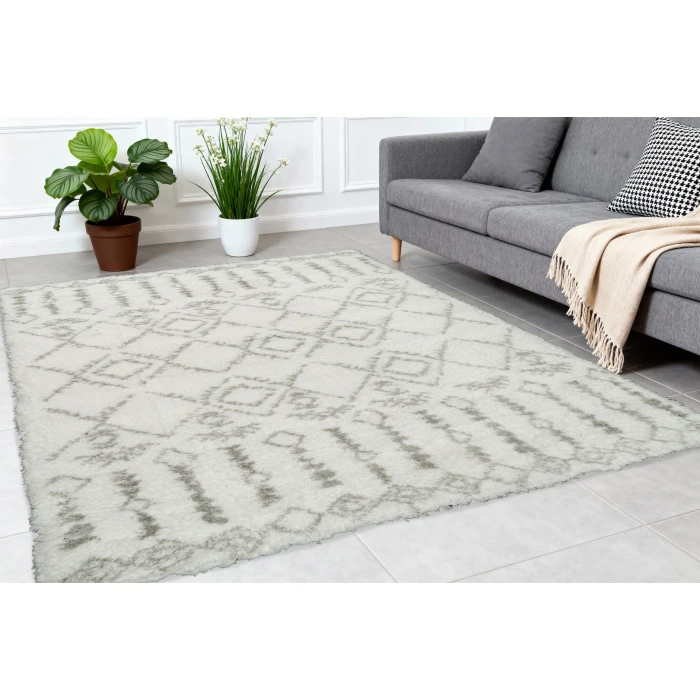 Dynamic Rugs NORDIC White/Silver 7433 2ft. 7in. x 5in. Rect. Rug