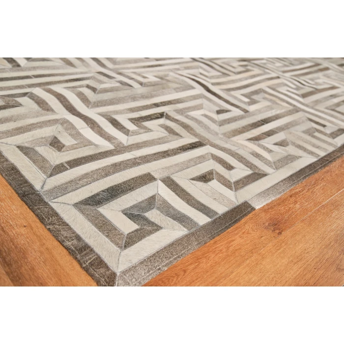 Exquisite Rugs Natural Hide Gray/Ivory 20085X8 5ft.X8ft. Rect. Rug