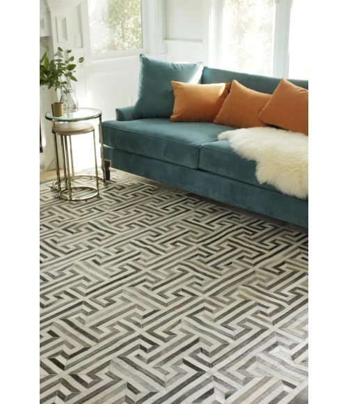 Exquisite Rugs Natural Hide Gray/Ivory 20081X16 1ft.X1ft.6in. Rect. Rug