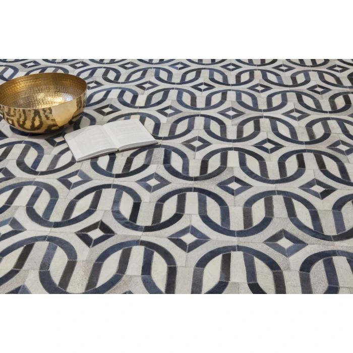 Exquisite Rugs Natural Hide Silver/Blue 21421X16 1ft.X1ft.6in. Rect. Rug