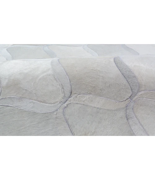 Exquisite Rugs Natural Hide Ivory 21501X16 1ft.X1ft.6in. Rect. Rug