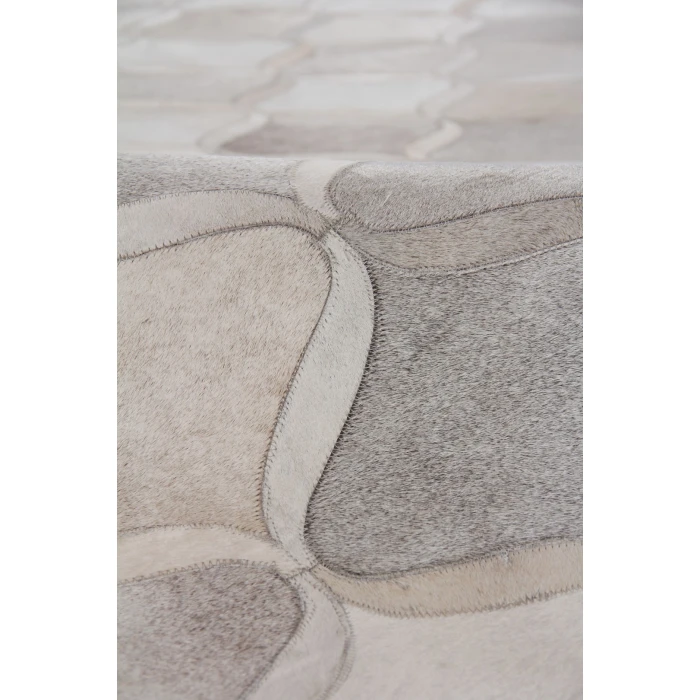 Exquisite Rugs Natural Hide Silver/Ivory 215196X136 9ft.6in.X13ft.6in. Rect. Rug