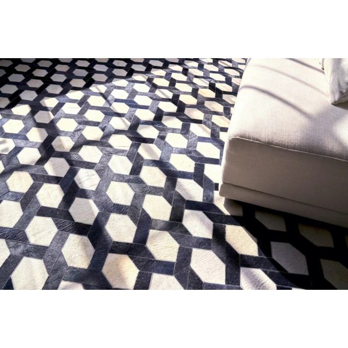 Exquisite Rugs Natural Hide Silver/Blue 21571X16 1ft.X1ft.6in. Rect. Rug