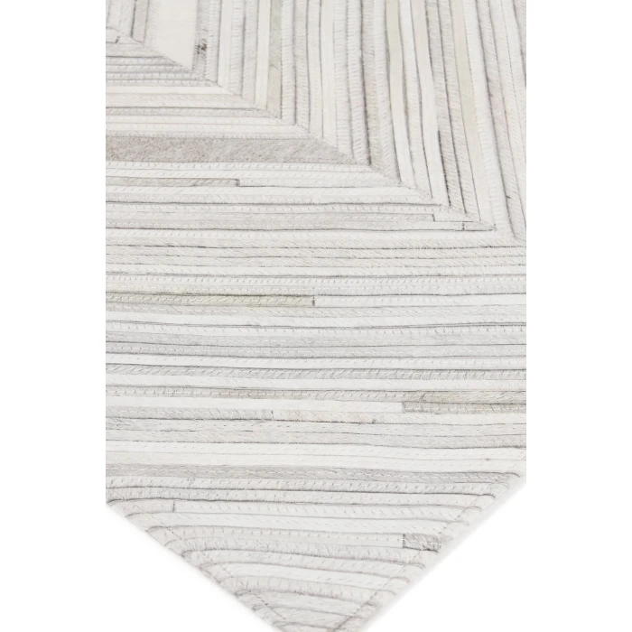 Exquisite Rugs Natural Hide Silver 2161116X146 11ft.6in.X14ft.6in. Rect. Rug
