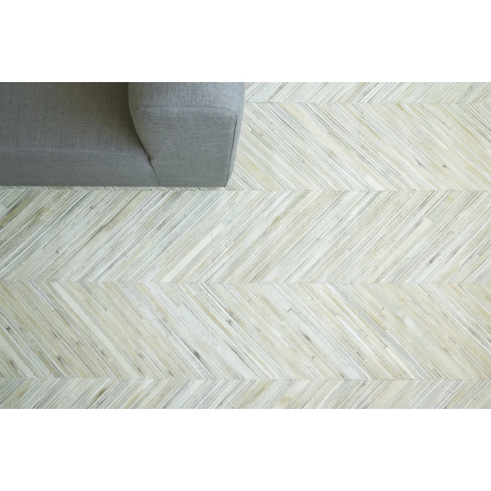Exquisite Rugs Natural Hide Silver 2161116X146 11ft.6in.X14ft.6in. Rect. Rug