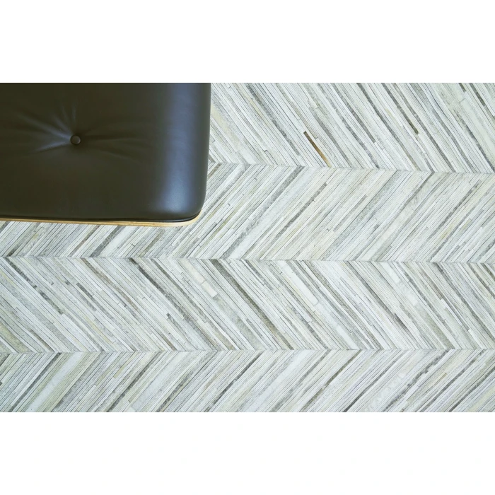 Exquisite Rugs Natural Hide Ivory 21621X16 1ft.X1ft.6in. Rect. Rug