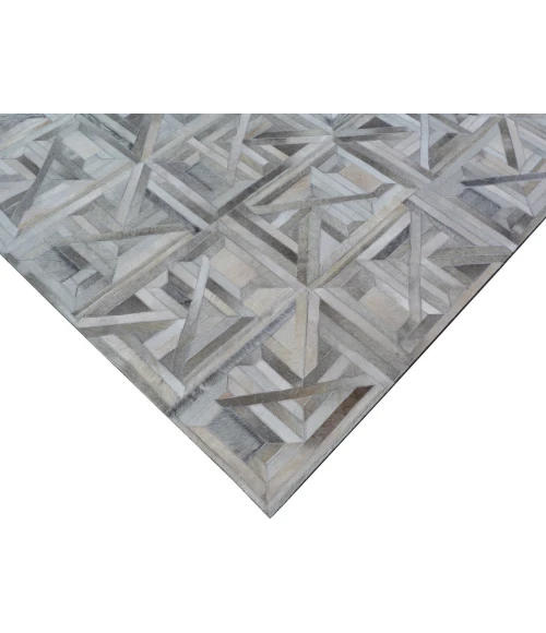 Exquisite Rugs Natural Hide Silver/Ivory 21728x10 8ft.x10ft. Rect. Rug