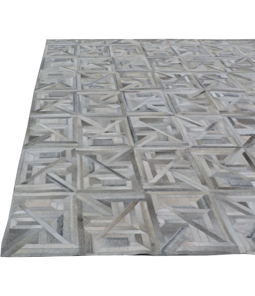 Exquisite Rugs Natural Hide Silver/Ivory 21728x10 8ft.x10ft. Rect. Rug
