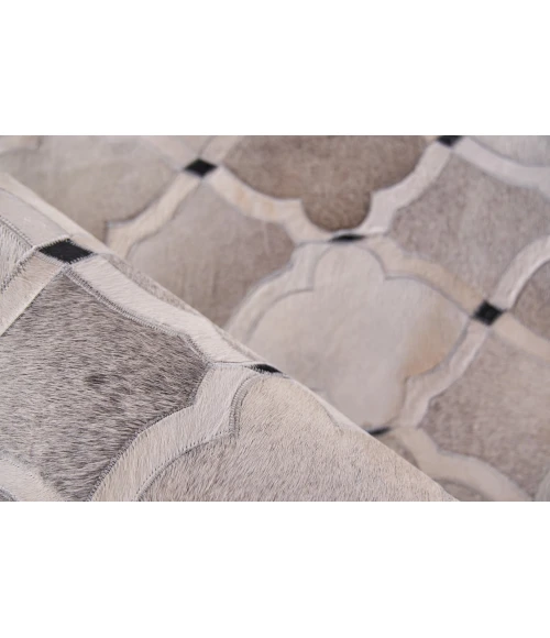 Exquisite Rugs Natural Hide Silver/Ivory/Dark Gray 217696X136 9ft.6in.X13ft.6in. Rect. Rug