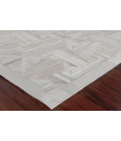 Exquisite Rugs Natural Hide Ivory 21785X8 5ft.X8ft. Rect. Rug
