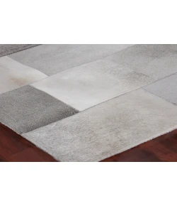 Exquisite Rugs Natural Hide Silver/Gray 21895X8 5ft.X8ft. Rect. Rug