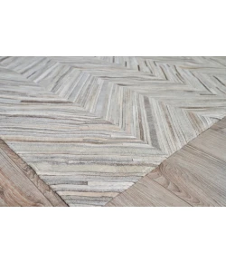 Exquisite Rugs Natural Hide Gray 22065X8 5ft.X8ft. Rect. Rug