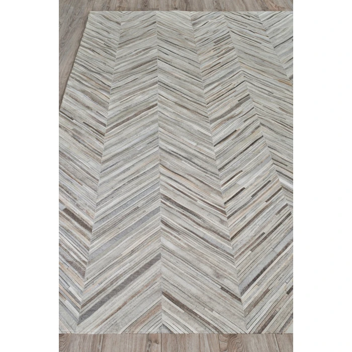Exquisite Rugs Natural Hide Gray 22065X8 5ft.X8ft. Rect. Rug