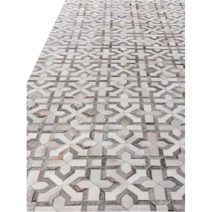 Exquisite Rugs Natural Hide Silver/Ivory 22095X8 5ft.X8ft. Rect. Rug