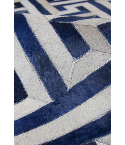 Exquisite Rugs Natural Hide Ivory/Navy/Multi 22161X16 1ft.X1ft.6in. Rect. Rug