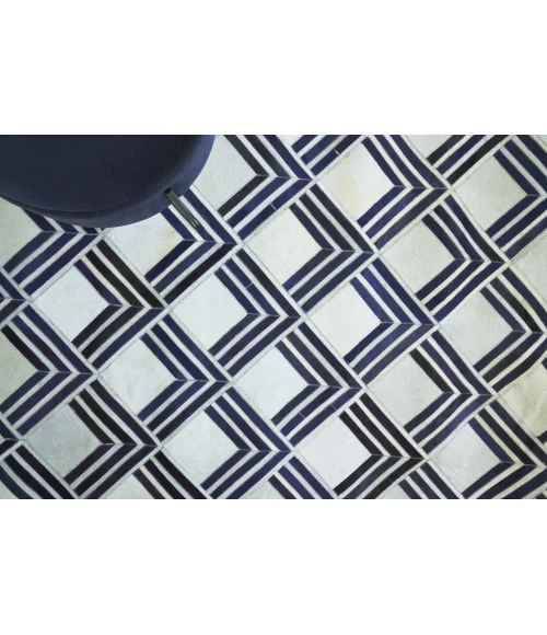 Exquisite Rugs Natural Hide Navy/Multi 221996X136 9ft.6in.X13ft.6in. Rect. Rug