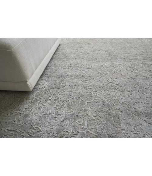 Exquisite Rugs Meena Silver/Gray 24681X16 1ft.X1ft.6in. Rect. Rug