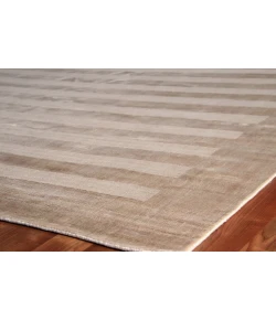 Exquisite Rugs Wide Stripe Light Beige 30925x8 5ft.x8ft. Rect. Rug