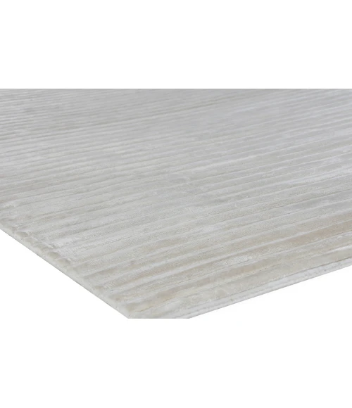 Exquisite Rugs High Low White 32304X6 4ft.X6ft. Rect. Rug