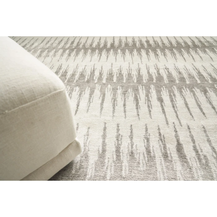 Exquisite Rugs Bamboo Silk Gray/Silver 328814X18 14ft.X18ft. Rect. Rug
