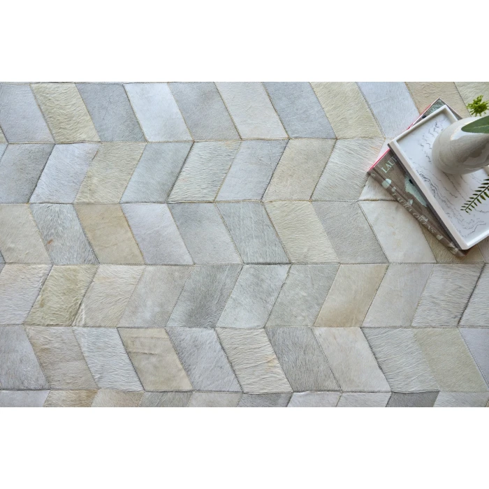 Exquisite Rugs Natural Hide Ivory/Silver/Multi 3303116X146 11ft.6in.X14ft.6in. Rect. Rug