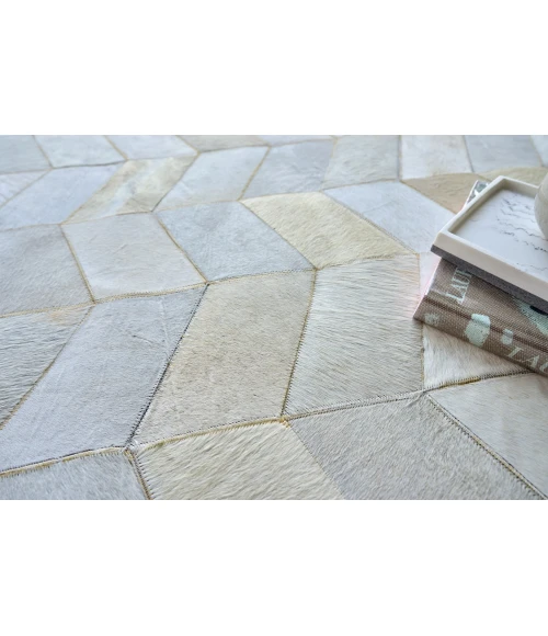 Exquisite Rugs Natural Hide Ivory/Silver/Multi 33038X11 8ft.X11ft. Rect. Rug