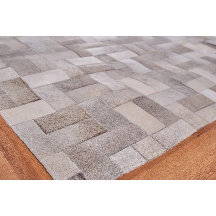 Exquisite Rugs Natural Hide Silver 335396X136 9ft.6in.X13ft.6in. Rect. Rug