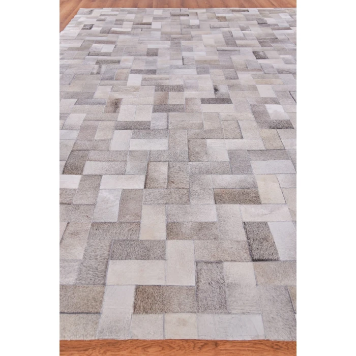 Exquisite Rugs Natural Hide Silver 335396X136 9ft.6in.X13ft.6in. Rect. Rug