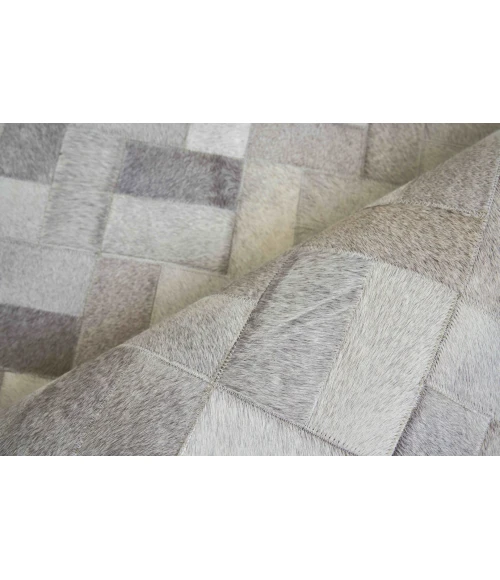 Exquisite Rugs Natural Hide Silver 3353116X146 11ft.6in.X14ft.6in. Rect. Rug