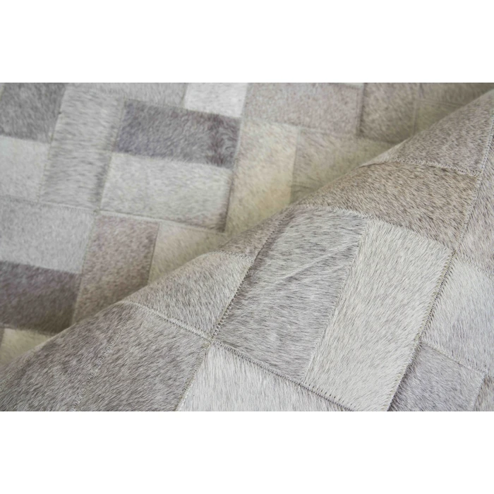 Exquisite Rugs Natural Hide Silver 335396X136 9ft.6in.X13ft.6in. Rect. Rug