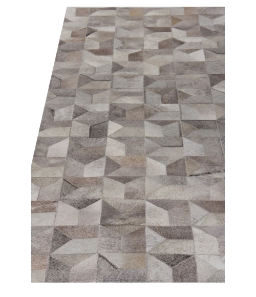 Exquisite Rugs Natural Hide Silver 33555X8 5ft.X8ft. Rect. Rug