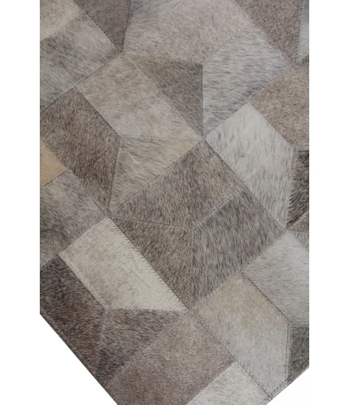 Exquisite Rugs Natural Hide Silver 33555X8 5ft.X8ft. Rect. Rug
