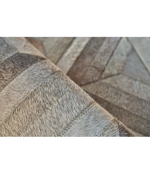 Exquisite Rugs Natural Hide Silver 336196X136 9ft.6in.X13ft.6in. Rect. Rug