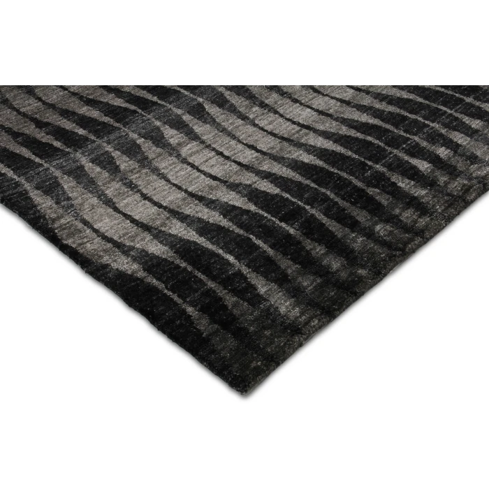 Exquisite Rugs Super Tibetan Black/Gray 352410X14 10ft.X14ft. Rect. Rug
