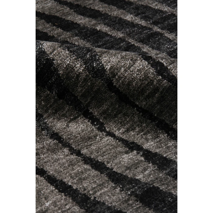 Exquisite Rugs Super Tibetan Black/Gray 352410X14 10ft.X14ft. Rect. Rug